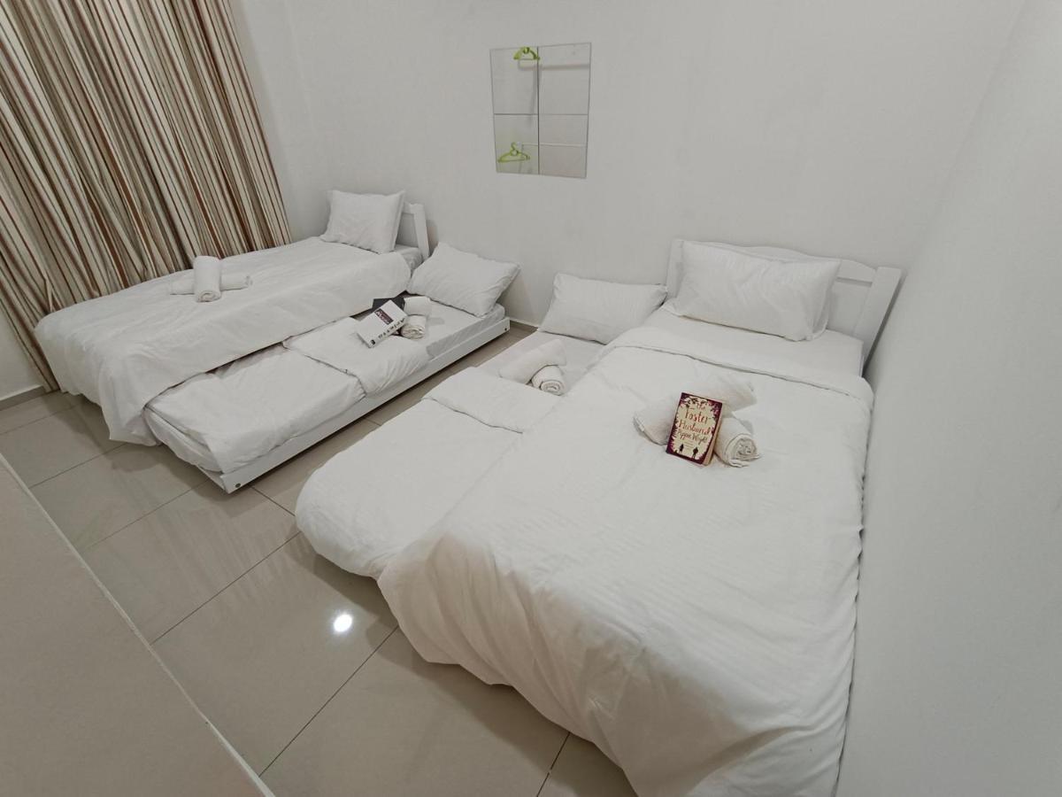 Klia Ehsan Residence Sepang Nilai Greenery 8 Pax Air-Con 外观 照片