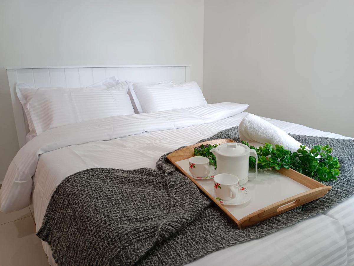 Klia Ehsan Residence Sepang Nilai Greenery 8 Pax Air-Con 外观 照片