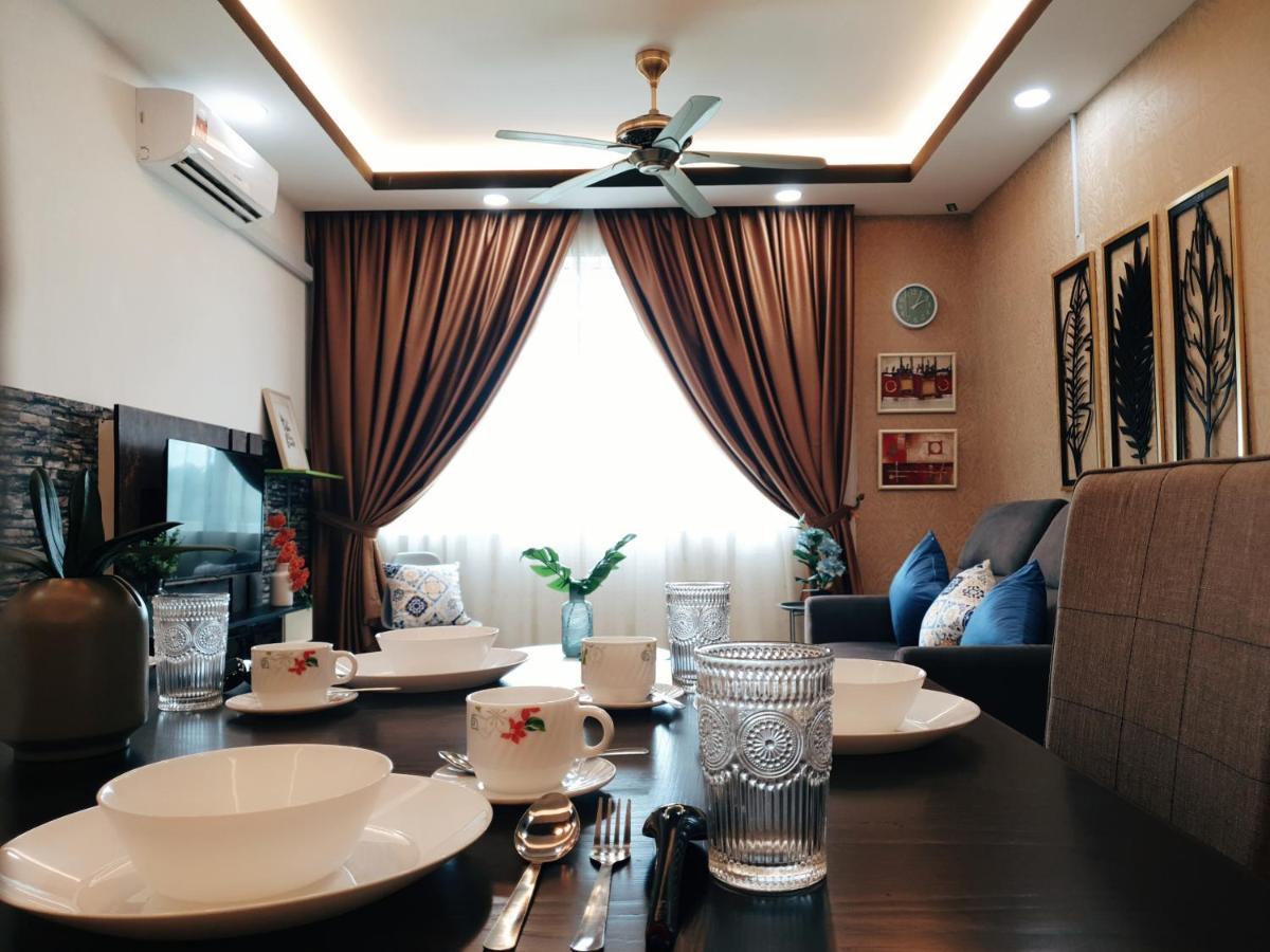 Klia Ehsan Residence Sepang Nilai Greenery 8 Pax Air-Con 外观 照片