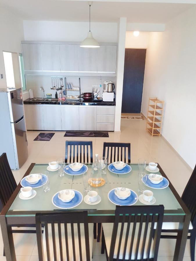 Klia Ehsan Residence Sepang Nilai Greenery 8 Pax Air-Con 外观 照片