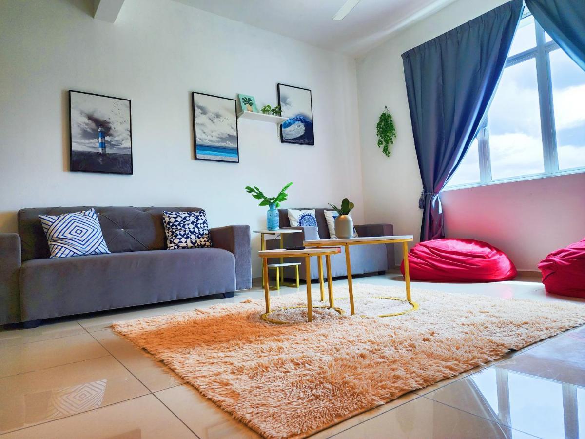 Klia Ehsan Residence Sepang Nilai Greenery 8 Pax Air-Con 外观 照片