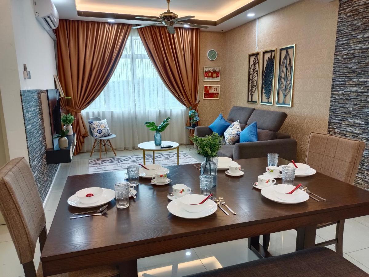Klia Ehsan Residence Sepang Nilai Greenery 8 Pax Air-Con 外观 照片