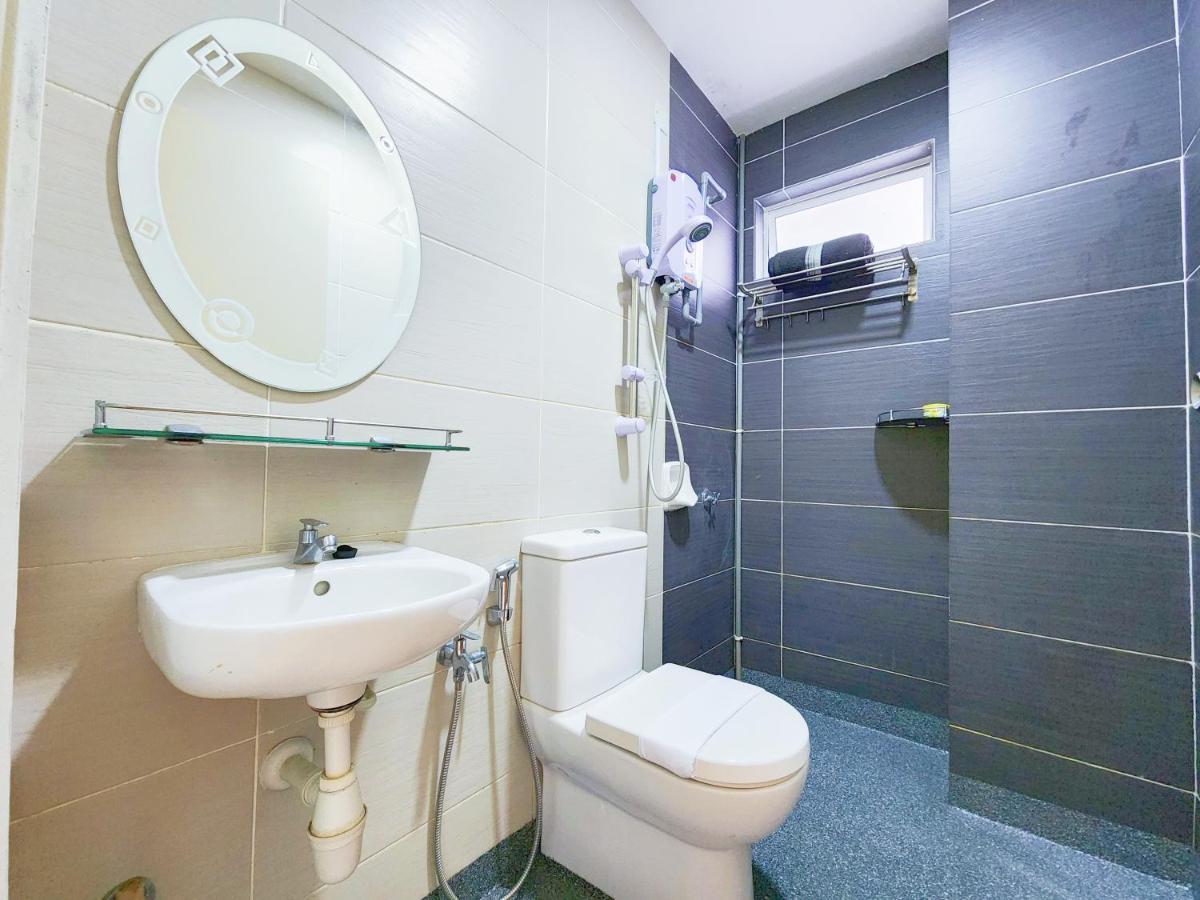 Klia Ehsan Residence Sepang Nilai Greenery 8 Pax Air-Con 外观 照片